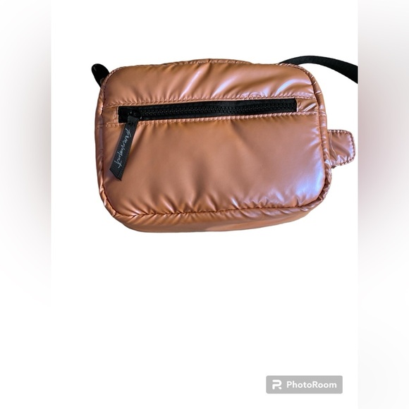 Free People Movement Iridescent Bum Bag NWOT - Picture 5 of 8